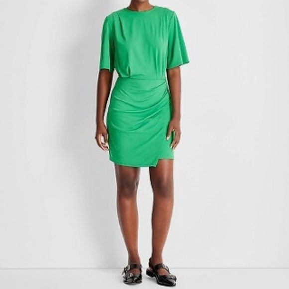future collective Dresses & Skirts - Future Collective Women's Short
Sleeve Mini T-Shirt Dress Green 🆕